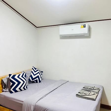 Lungwang Guest House Ban Rak Thai Extérieur photo