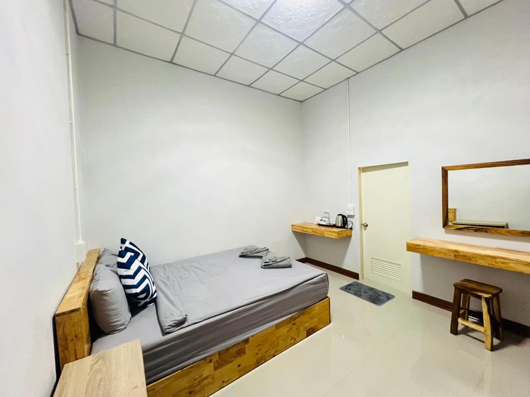 Lungwang Guest House Ban Rak Thai Extérieur photo