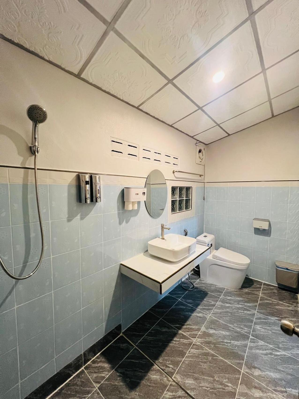 Lungwang Guest House Ban Rak Thai Extérieur photo